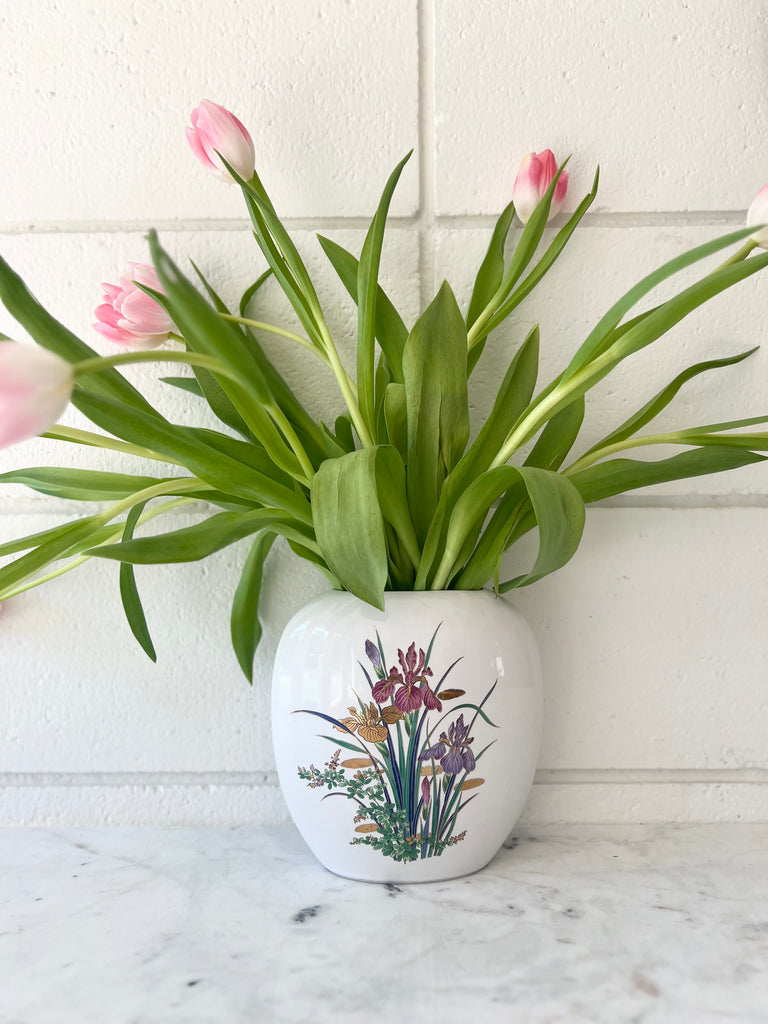 Iris Porcelain Gold Leaf Vase