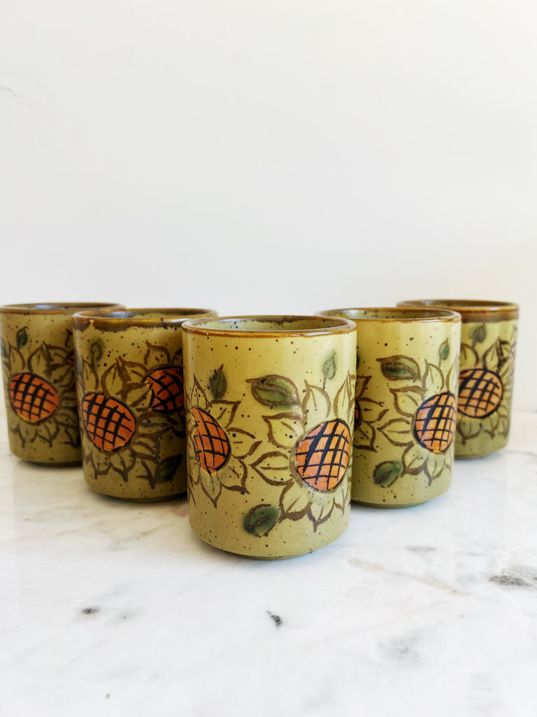 Sunflower Stoneware Mug Set