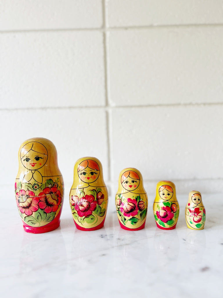Russian Nesting Dolls 5-piece Set