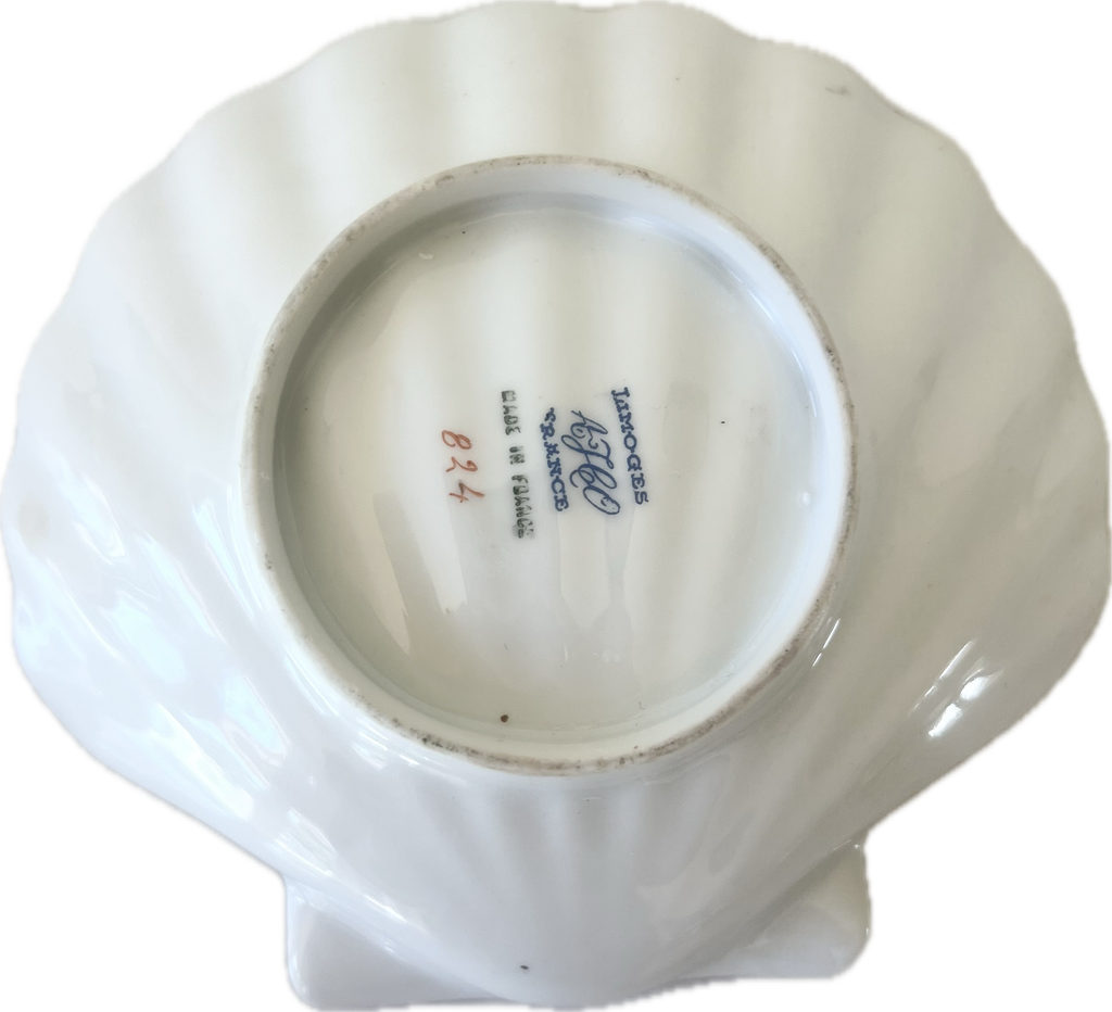 Scalloped Porcelain Shell Dish