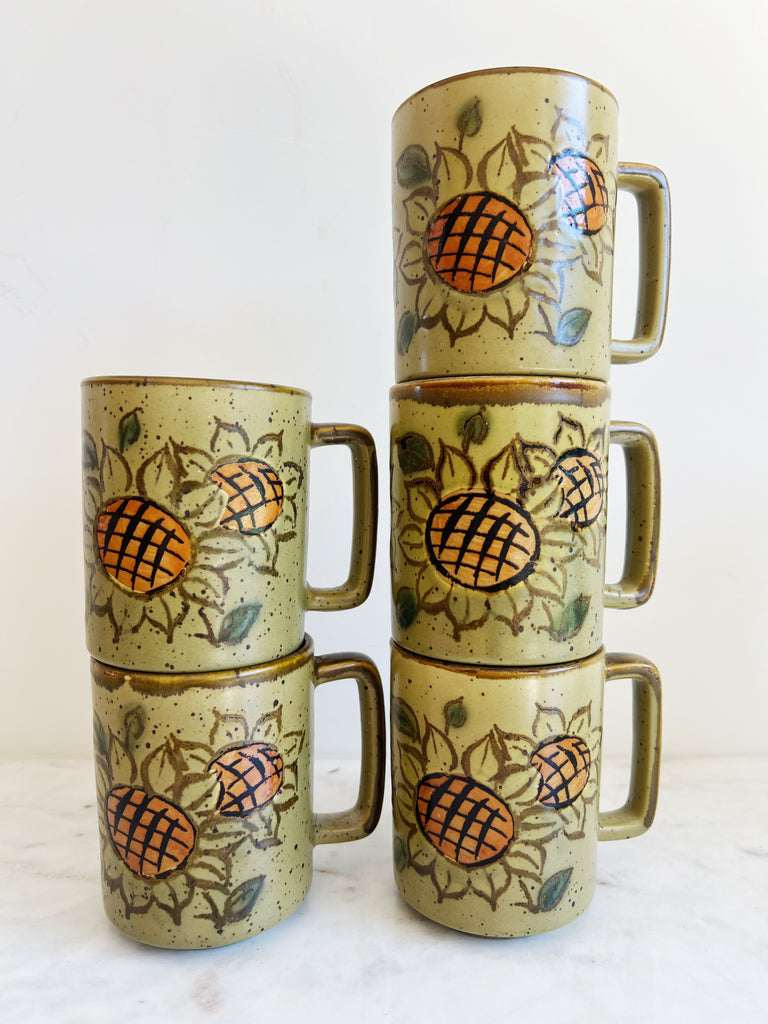 Sunflower Stoneware Mug Set