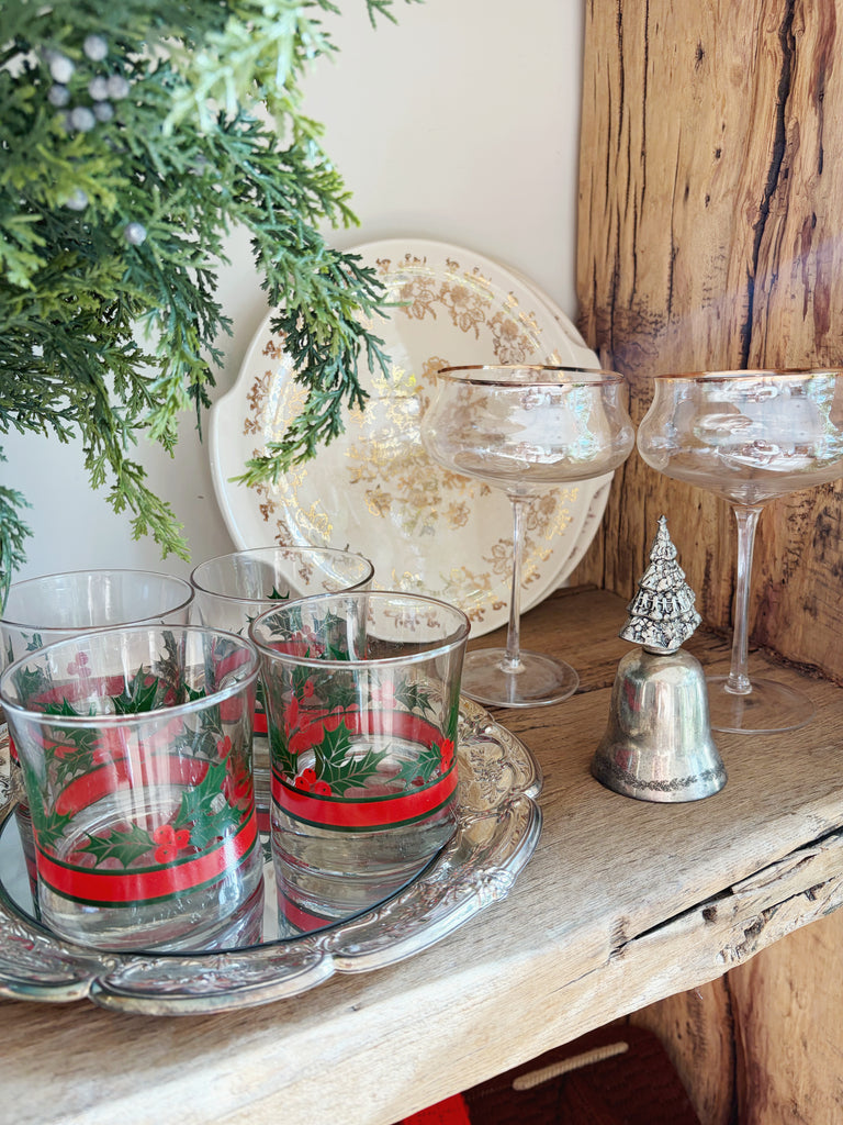 Vintage Libbey Holly and Berries Lowball Glassware Set of 4