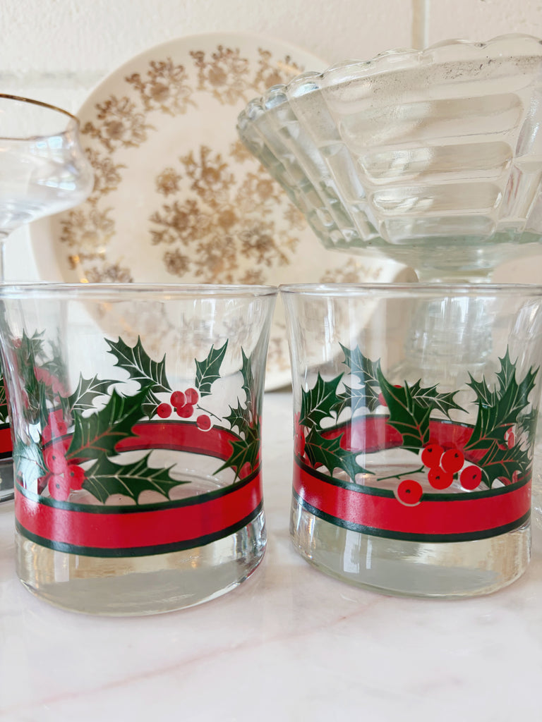 Vintage Libbey Holly and Berries Lowball Glassware Set of 4